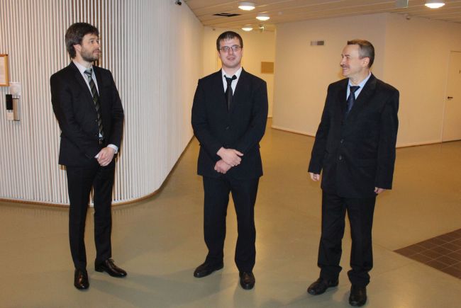 Sergei, opponent and supervisor after defence. From left to right: <br /> Prof. Mikhail Lapine, Dr. Sergei Kosulnikov, and Prof. Constantin Simovski.